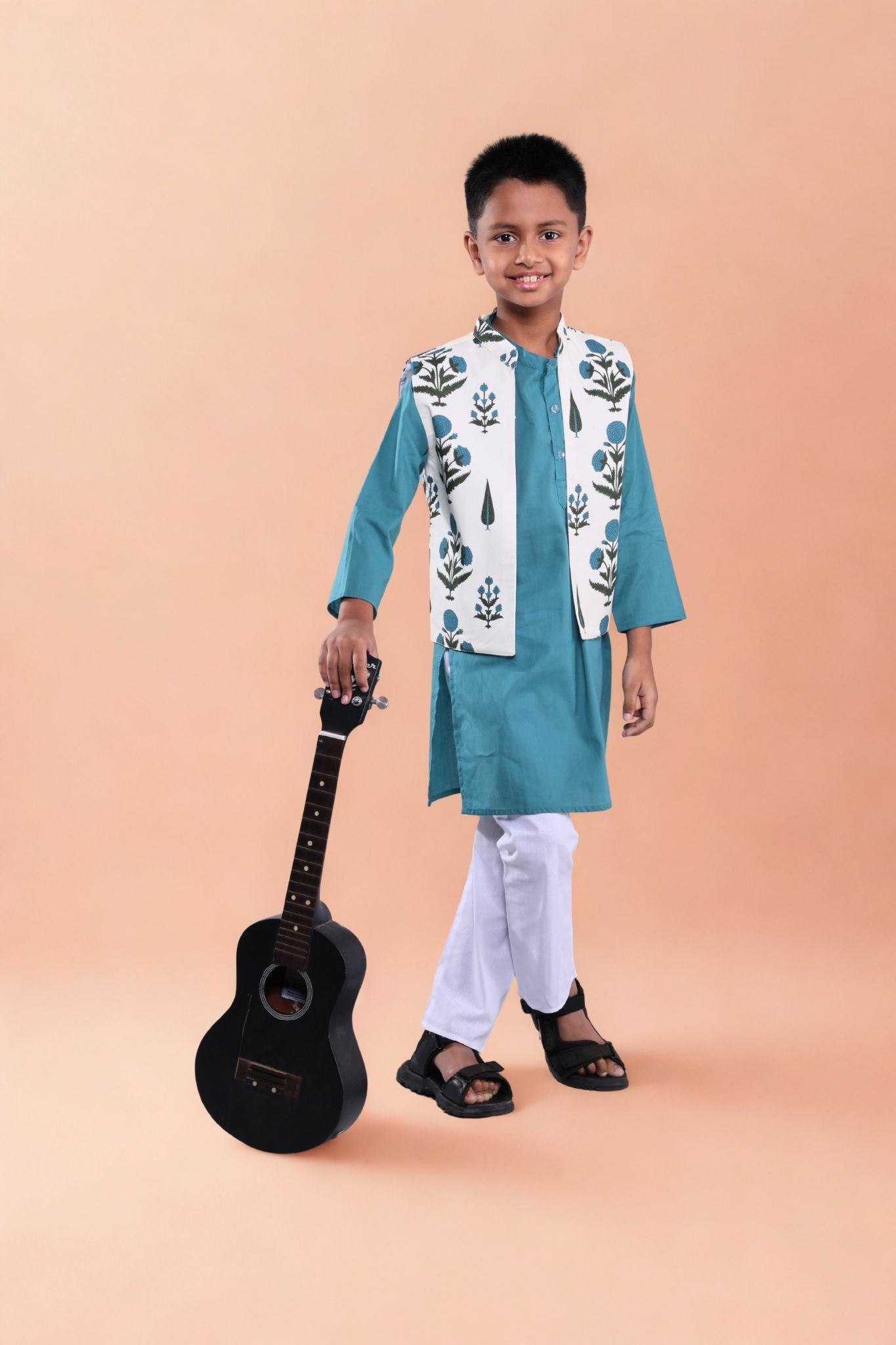 Nawab-e-Mini Kurta pajama with printed Jacket