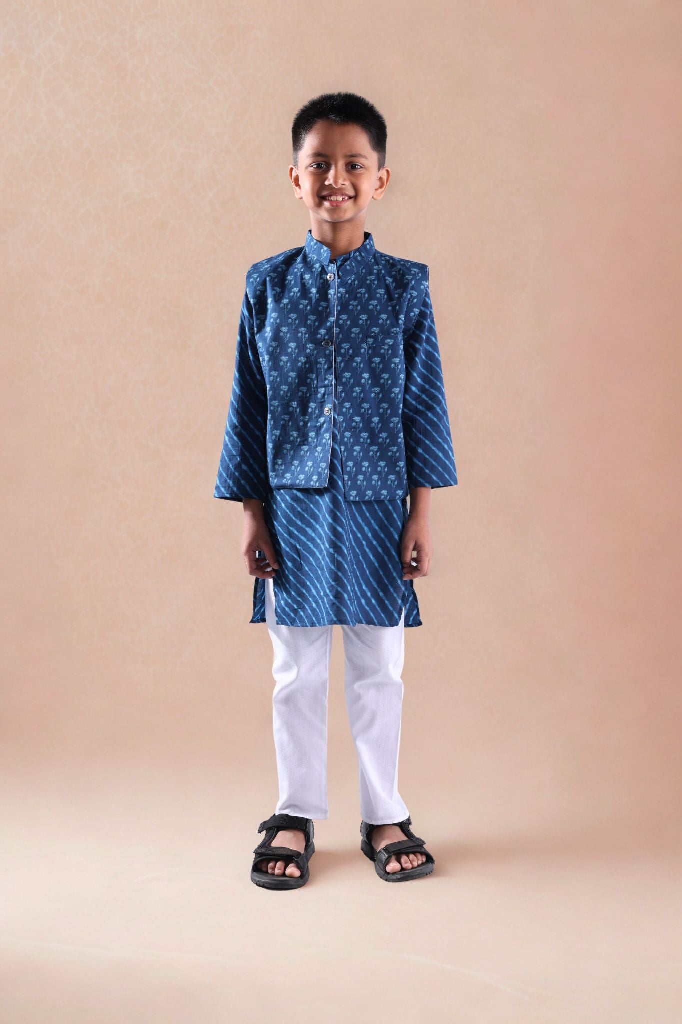 Nawab-e-Mini Printed Kurta pajama set with Jacket Navy blue