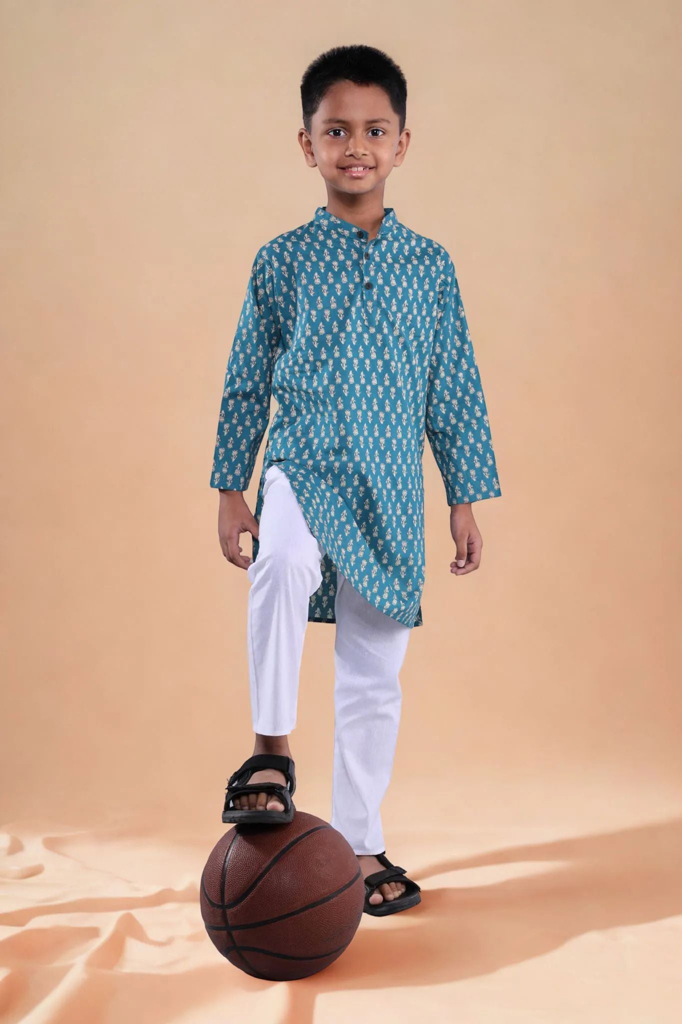Nawab-e-Mini Printed Kurta pajama set blue